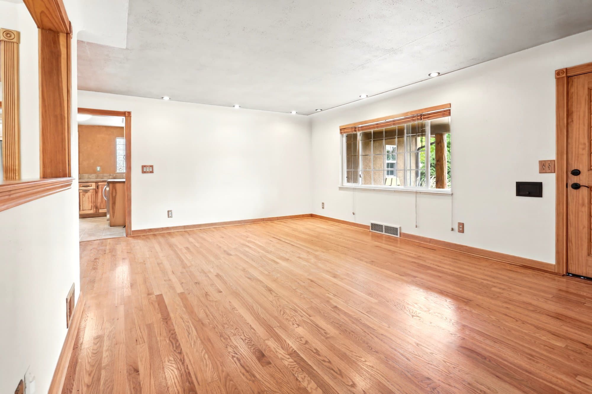 Denver House: 3265 S Ash St