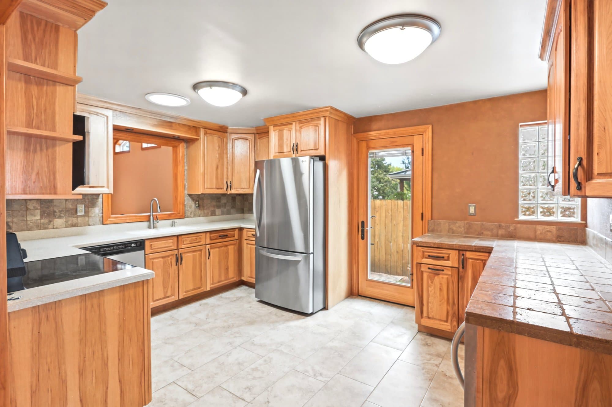 Denver House: 3265 S Ash St