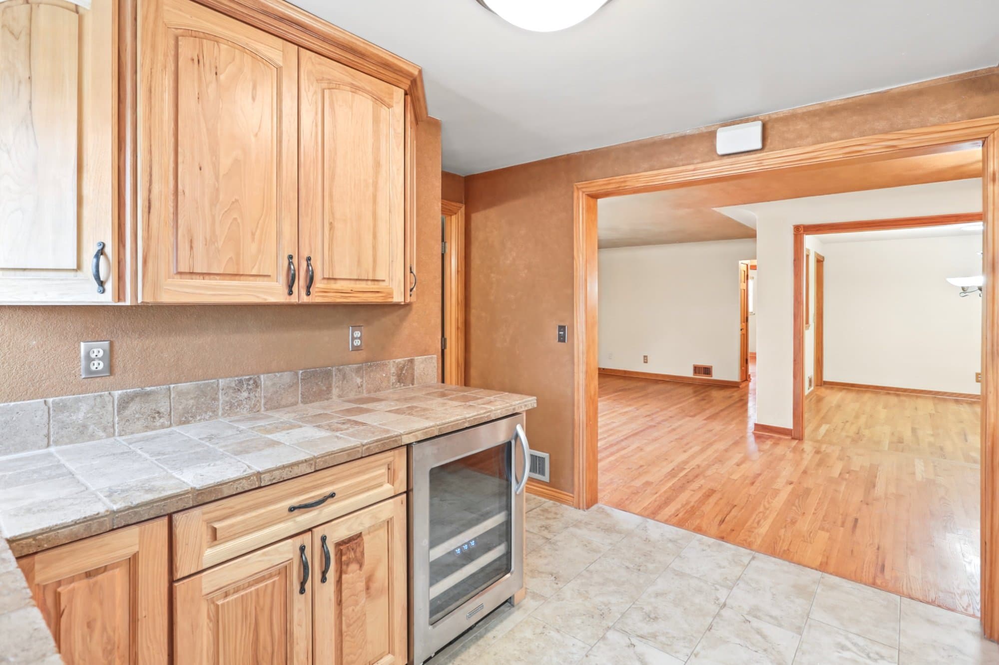 Denver House: 3265 S Ash St
