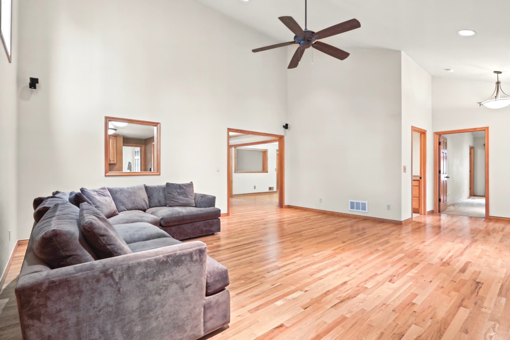 Denver House: 3265 S Ash St