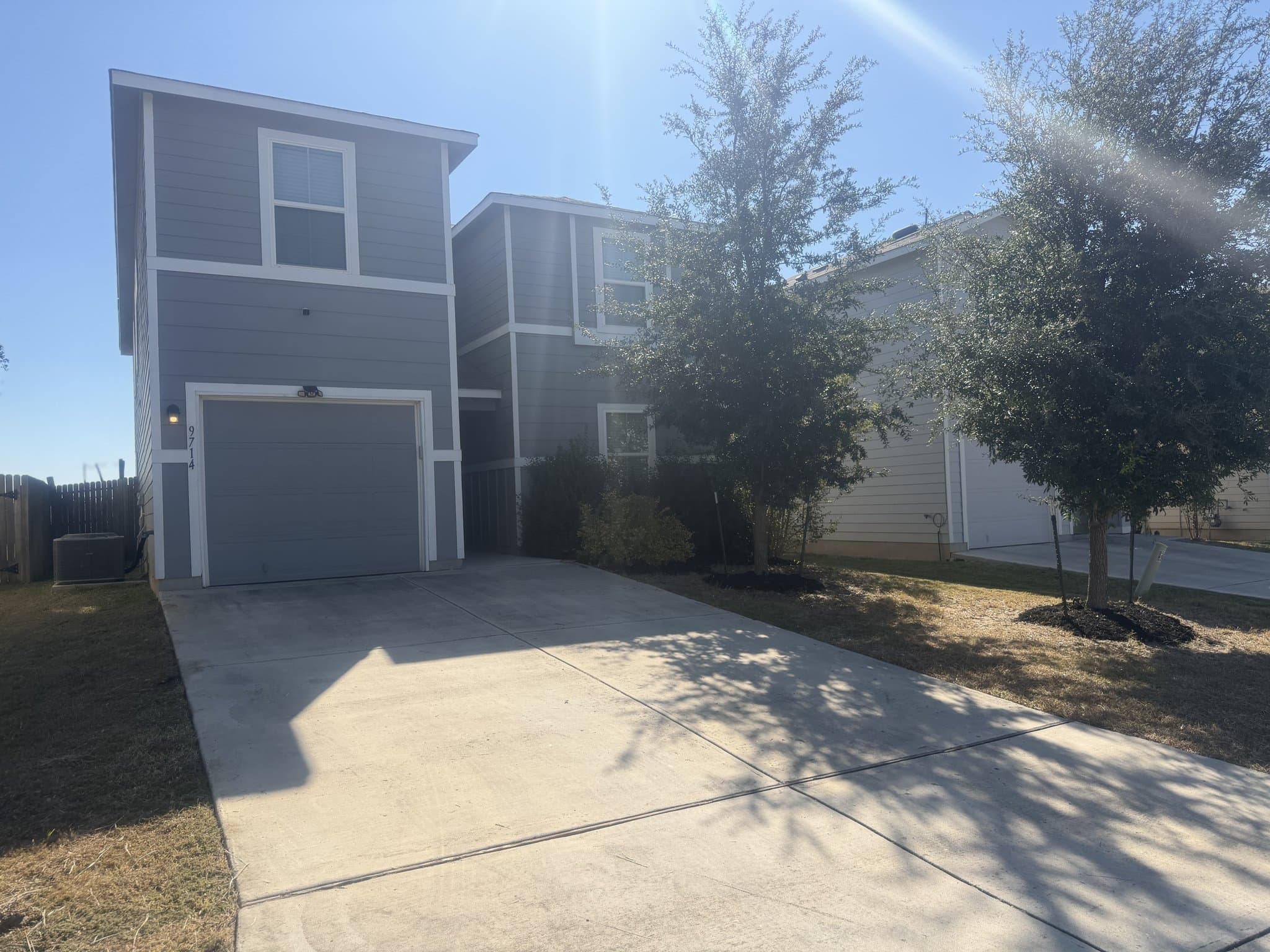 San Antonio House: 9714 Hayden Sedge