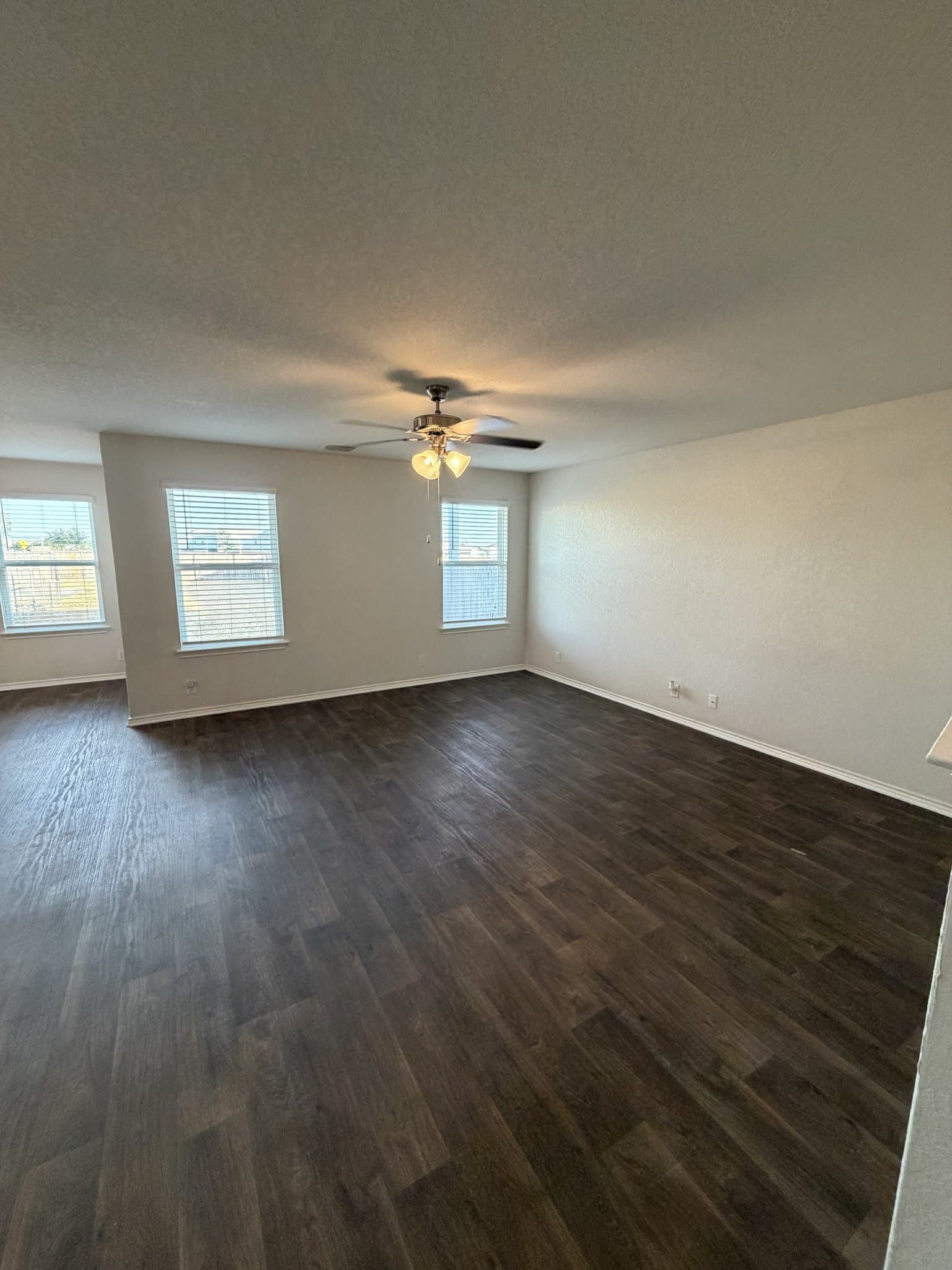 San Antonio House: 9714 Hayden Sedge