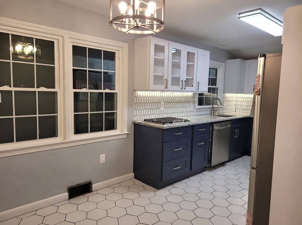 Little Silver House: 62 Standish Rd