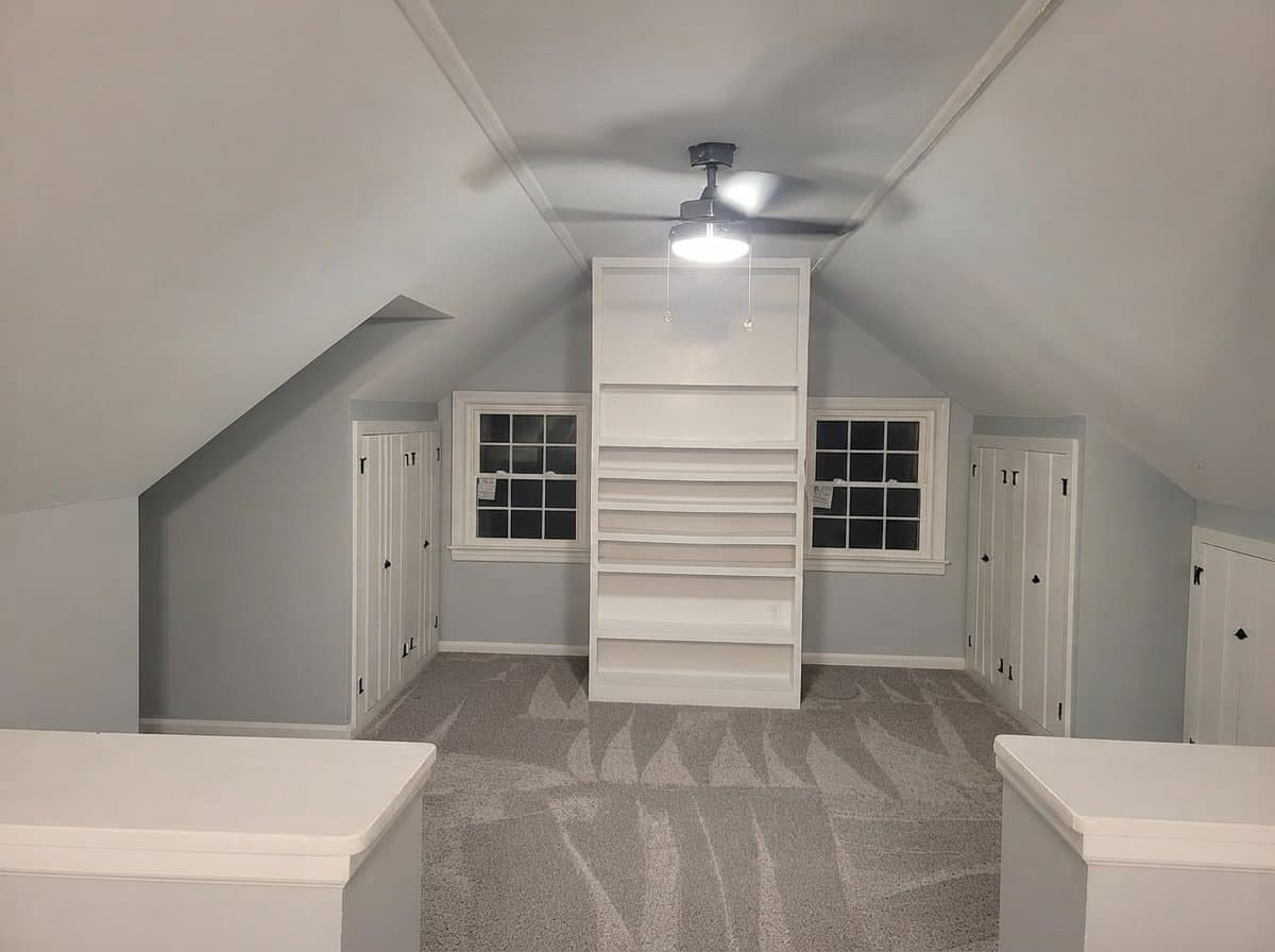 Little Silver House: 62 Standish Rd