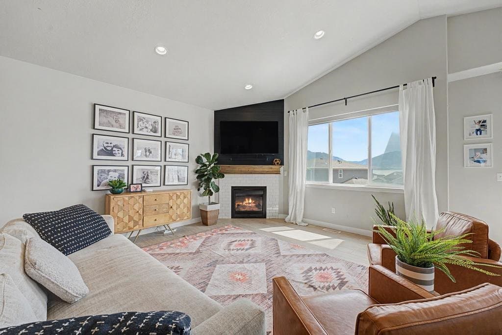 Saratoga Springs House: 3344 S Tiger Heron Dr