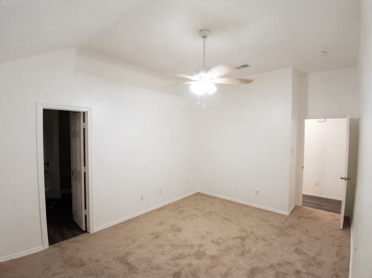 Fort Worth House: 2356 Penwell Dr