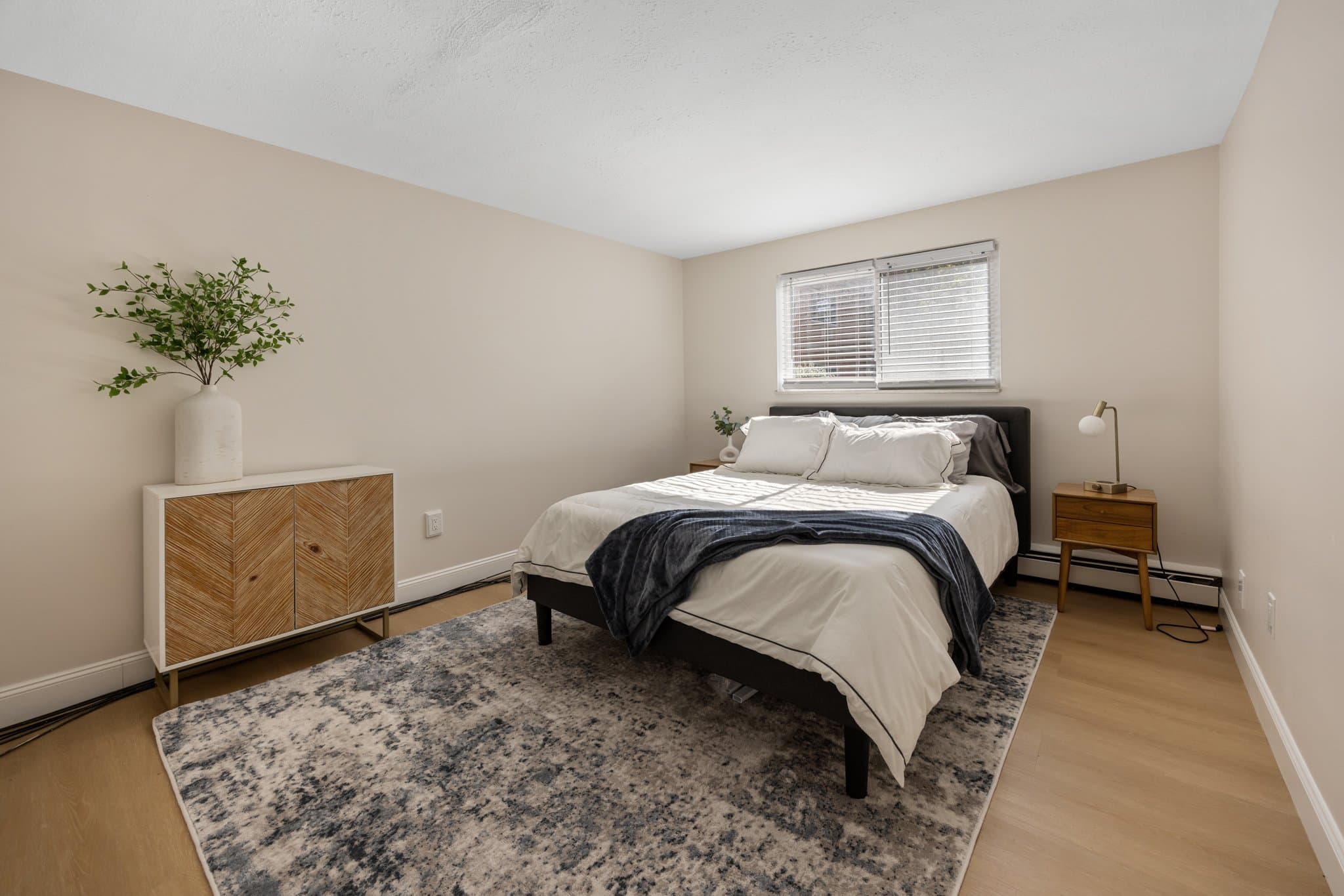Liverpool Apartment: 4784 Norstar