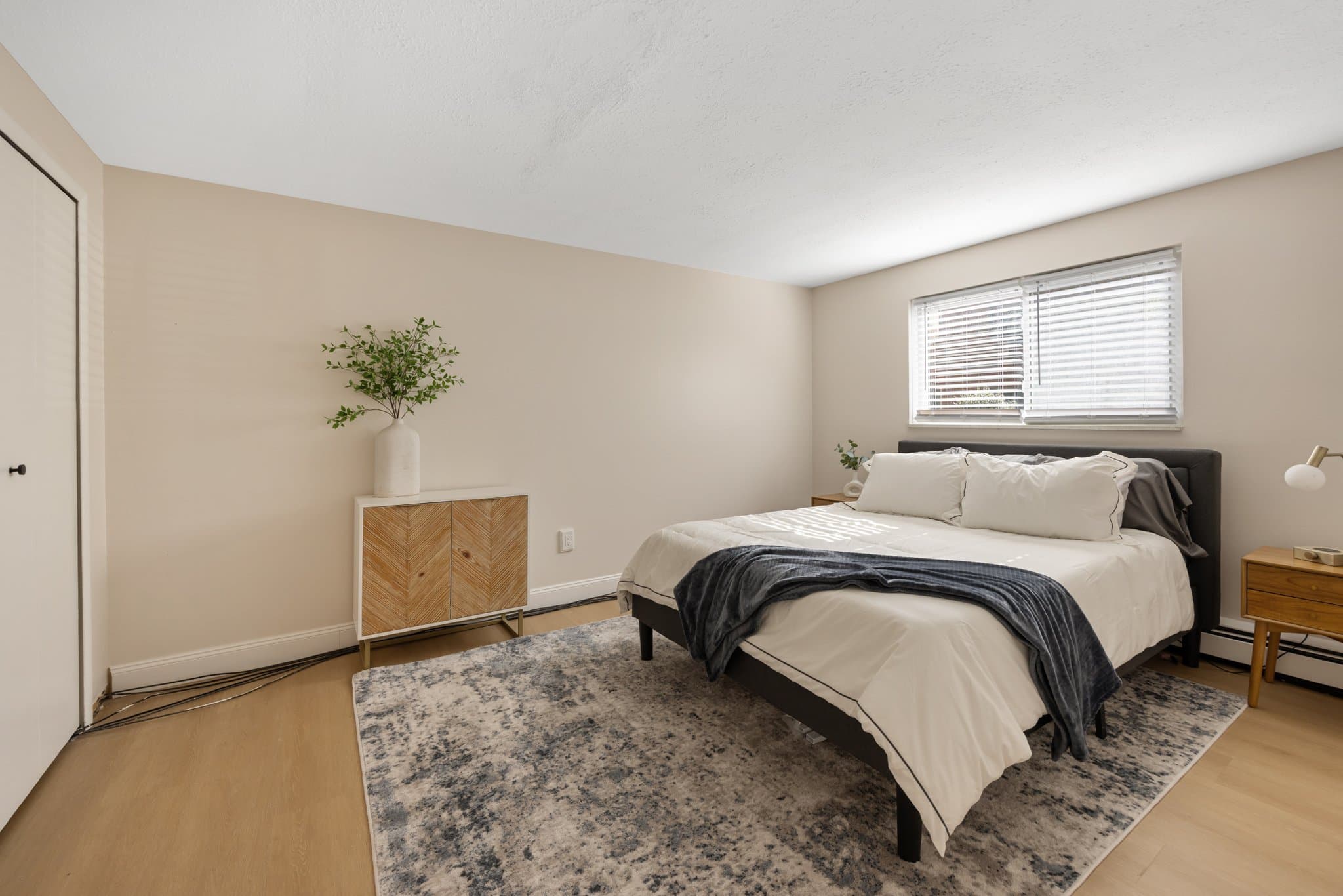 Liverpool Apartment: 4784 Norstar