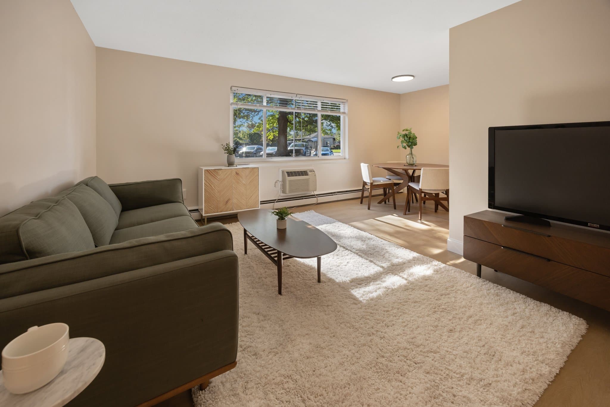 Liverpool Apartment: 4784 Norstar