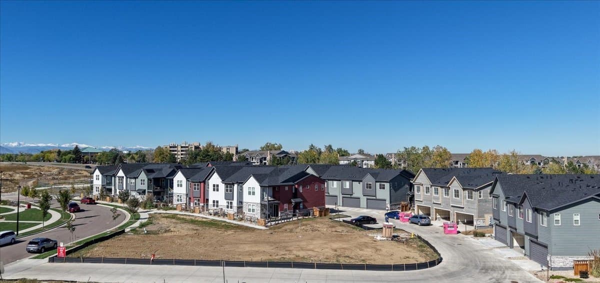 Denver Townhome: 2919 E 103rd Dr