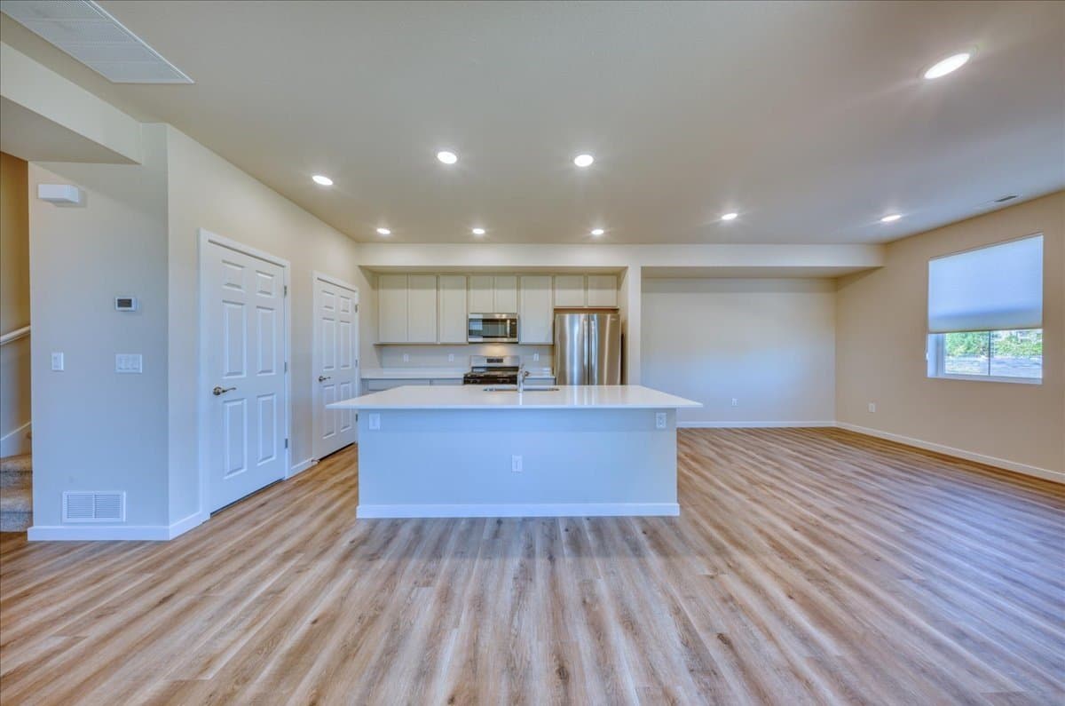 Denver Townhome: 2919 E 103rd Dr