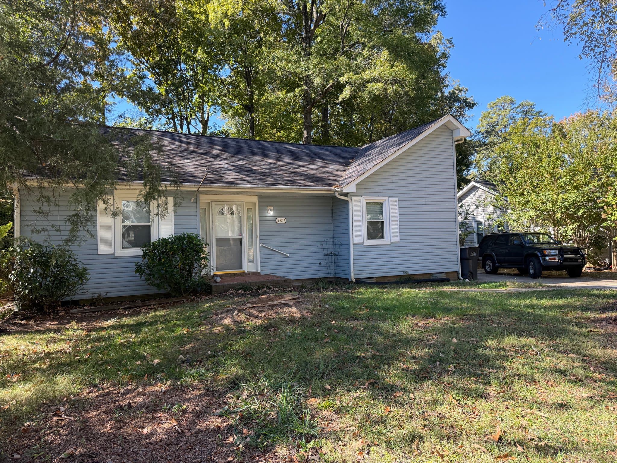 Charlotte House: 7814 Hickory Hollow Lane