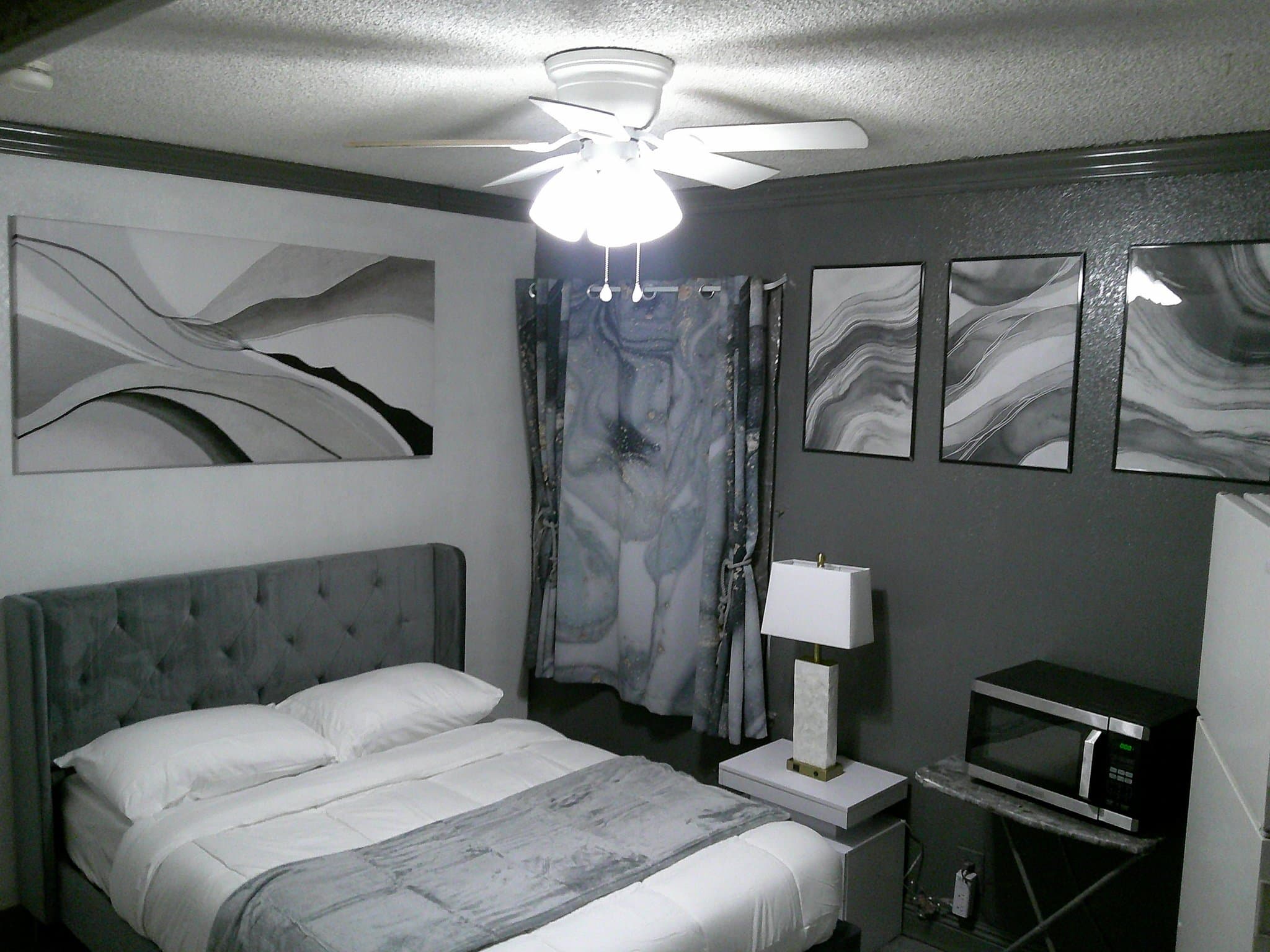 Fresno Single Room: 2380 S Bardell Ave
