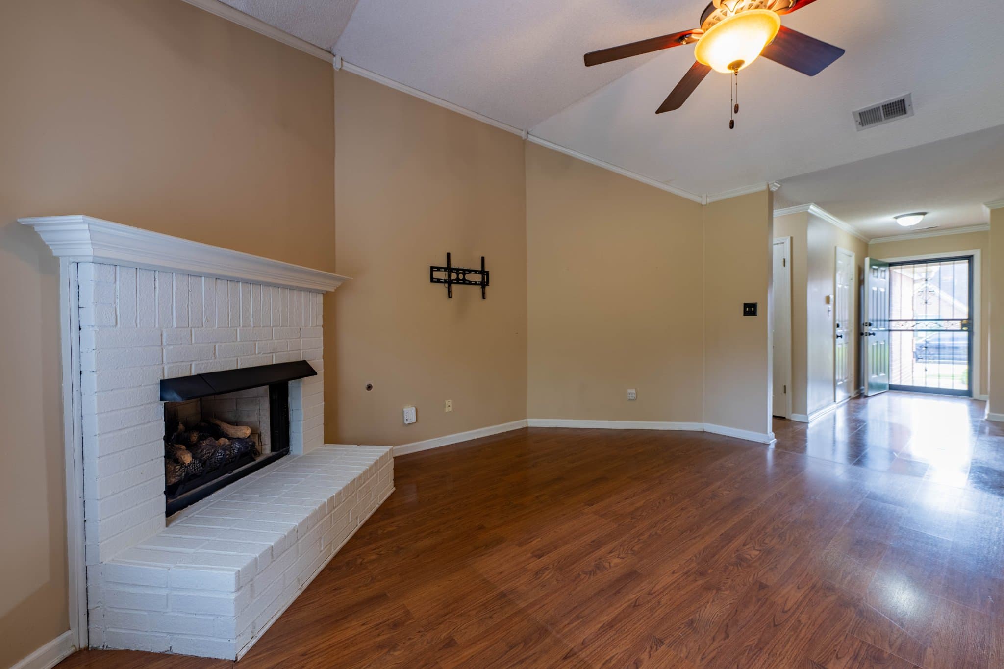 Lakeland Other: 9590 Daly Dr