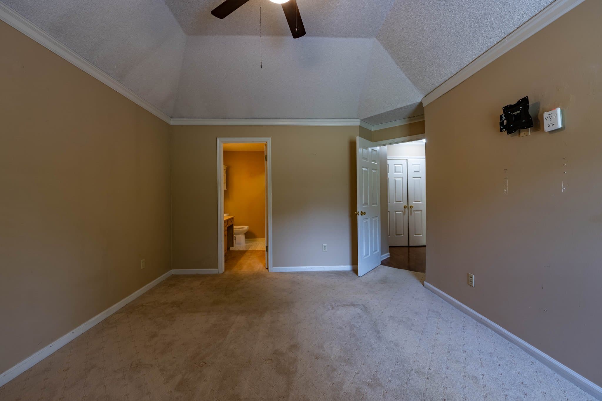 Lakeland Other: 9590 Daly Dr