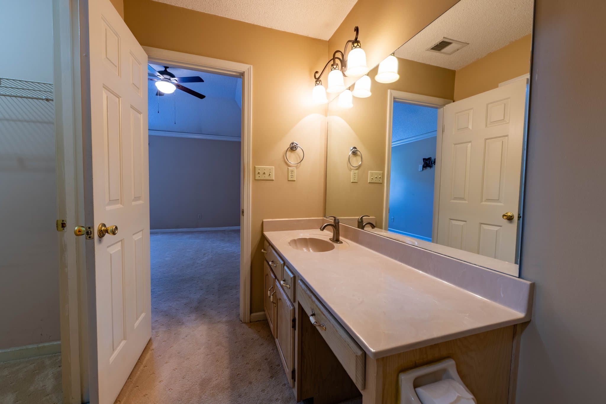 Lakeland Other: 9590 Daly Dr
