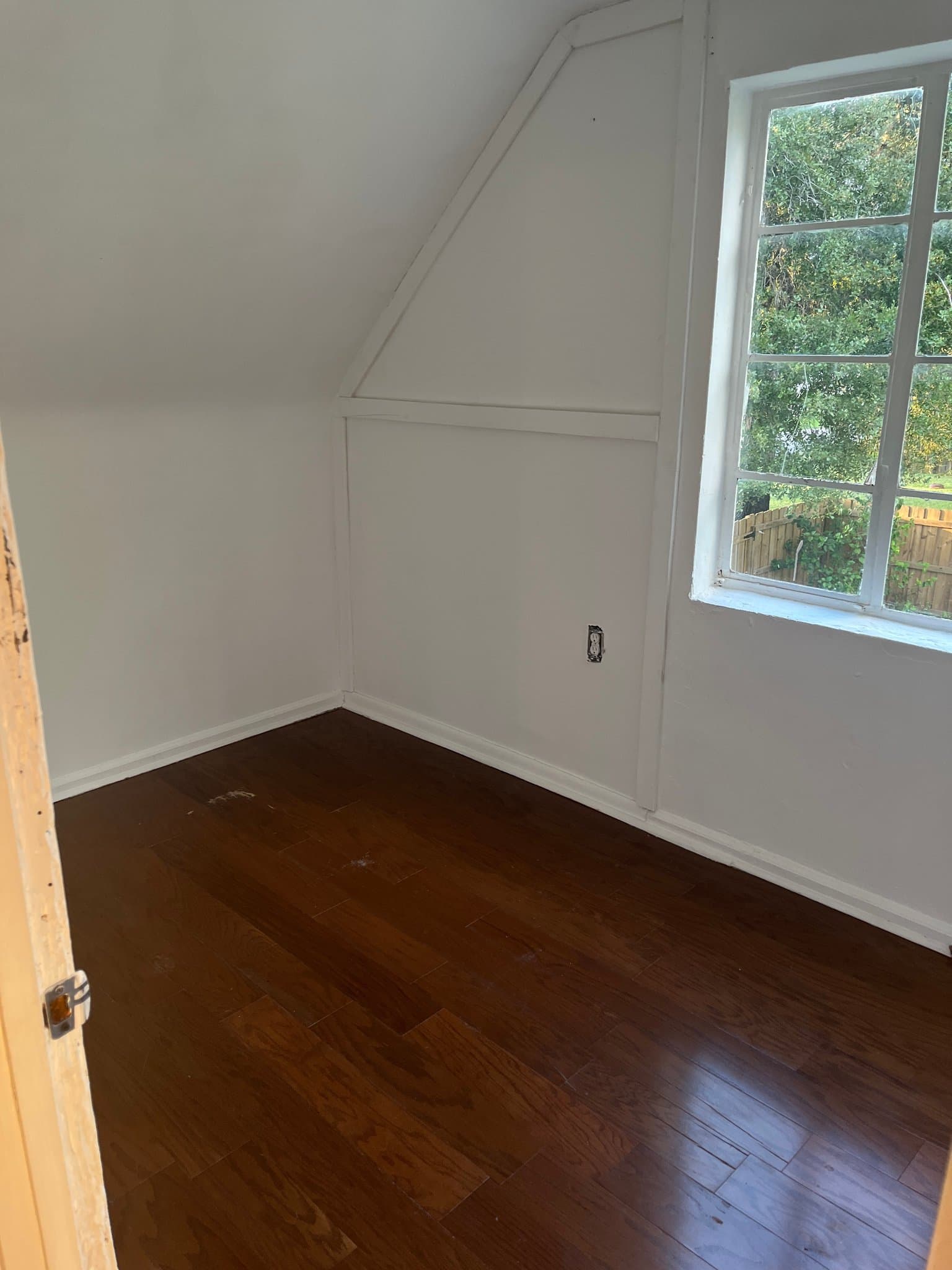 St Petersburg Apartment: 5609 61st n
