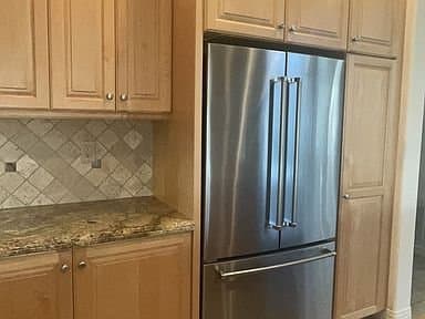 Carlsbad House: 7013 Rockrose Ter