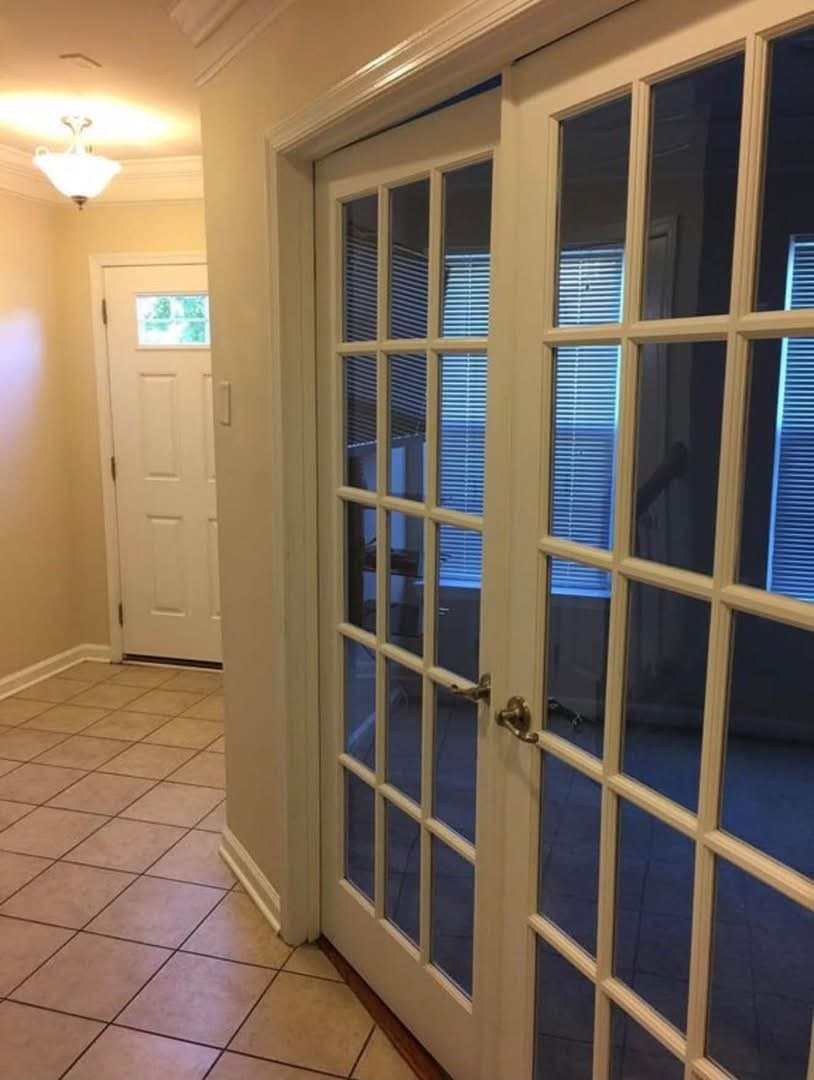 Capitol Heights Single Room: 6308 Santo Pl
