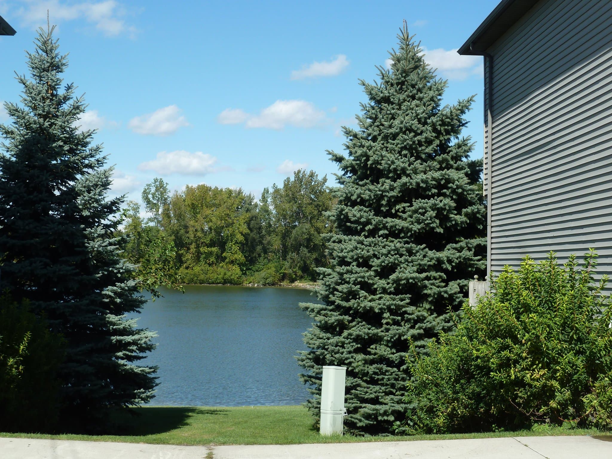 Utica House: 11743 21 Mile Rd