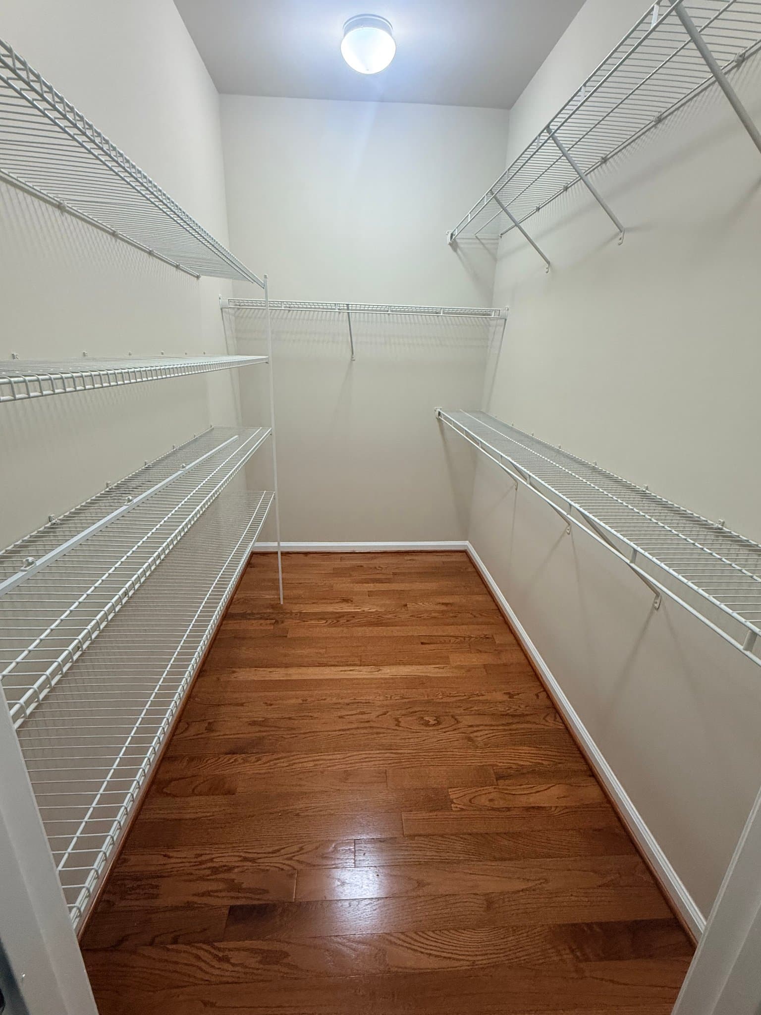 Capitol Heights Single Room: 6308 Santo Pl