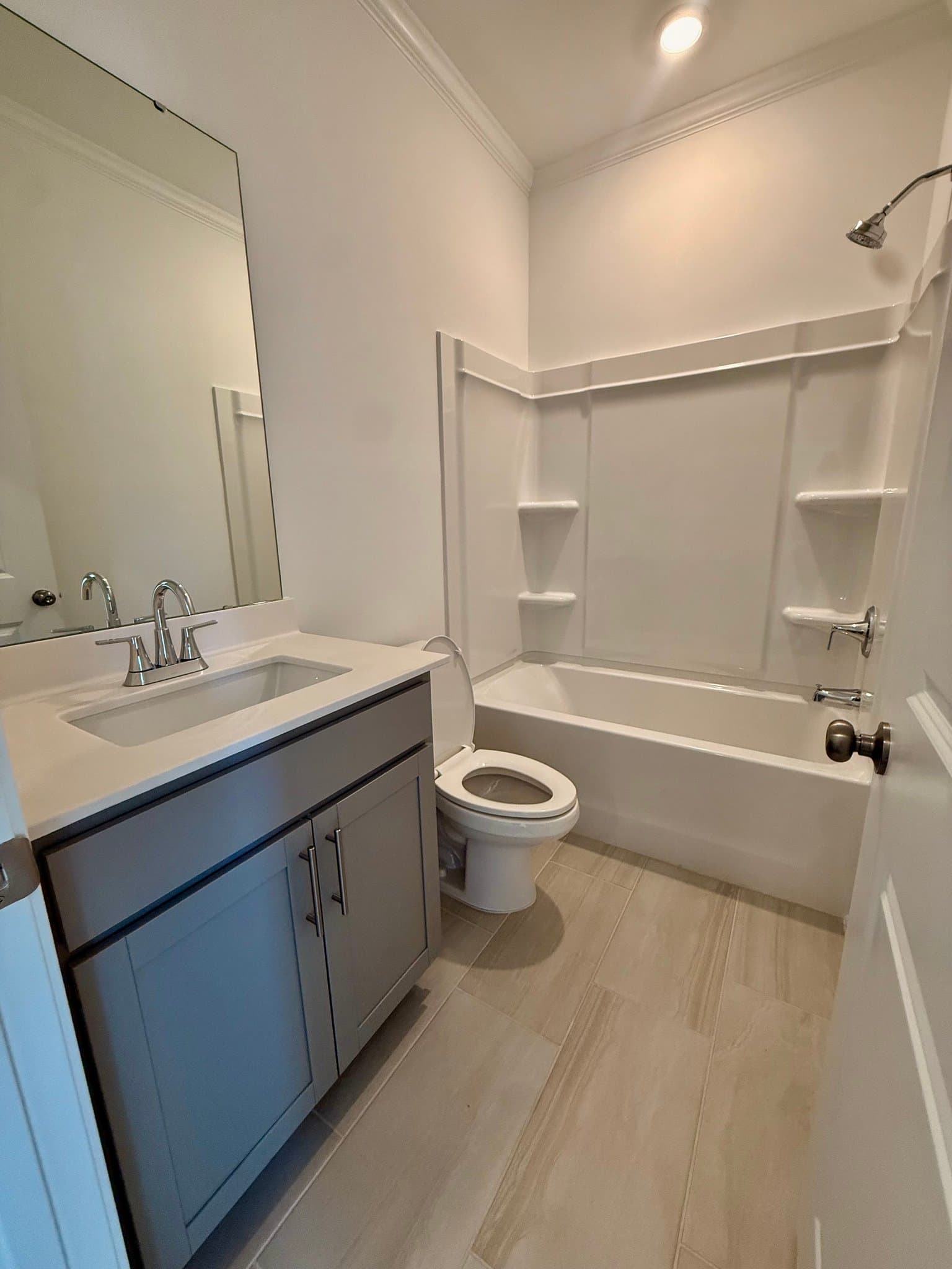 Angier House: 756 Roy Adams Rd
