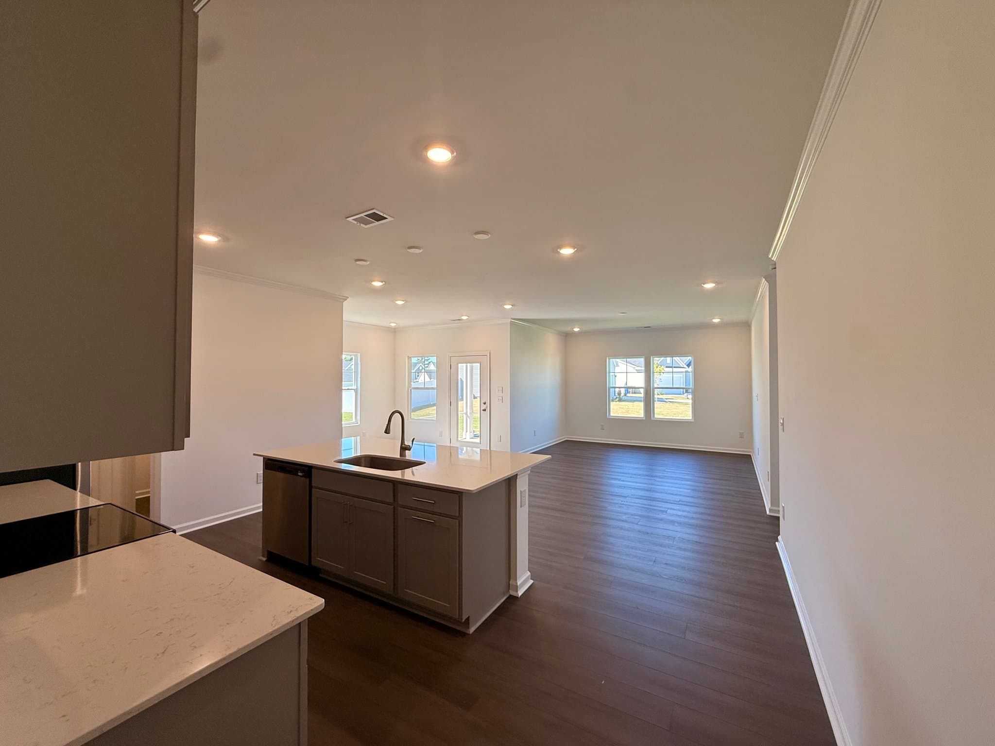 Angier House: 756 Roy Adams Rd