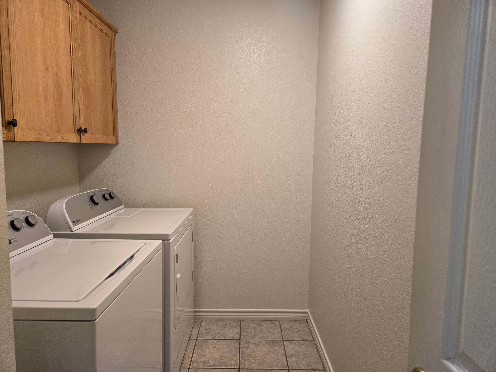 College Station Multiplex: 3718 Oldenburg Ln