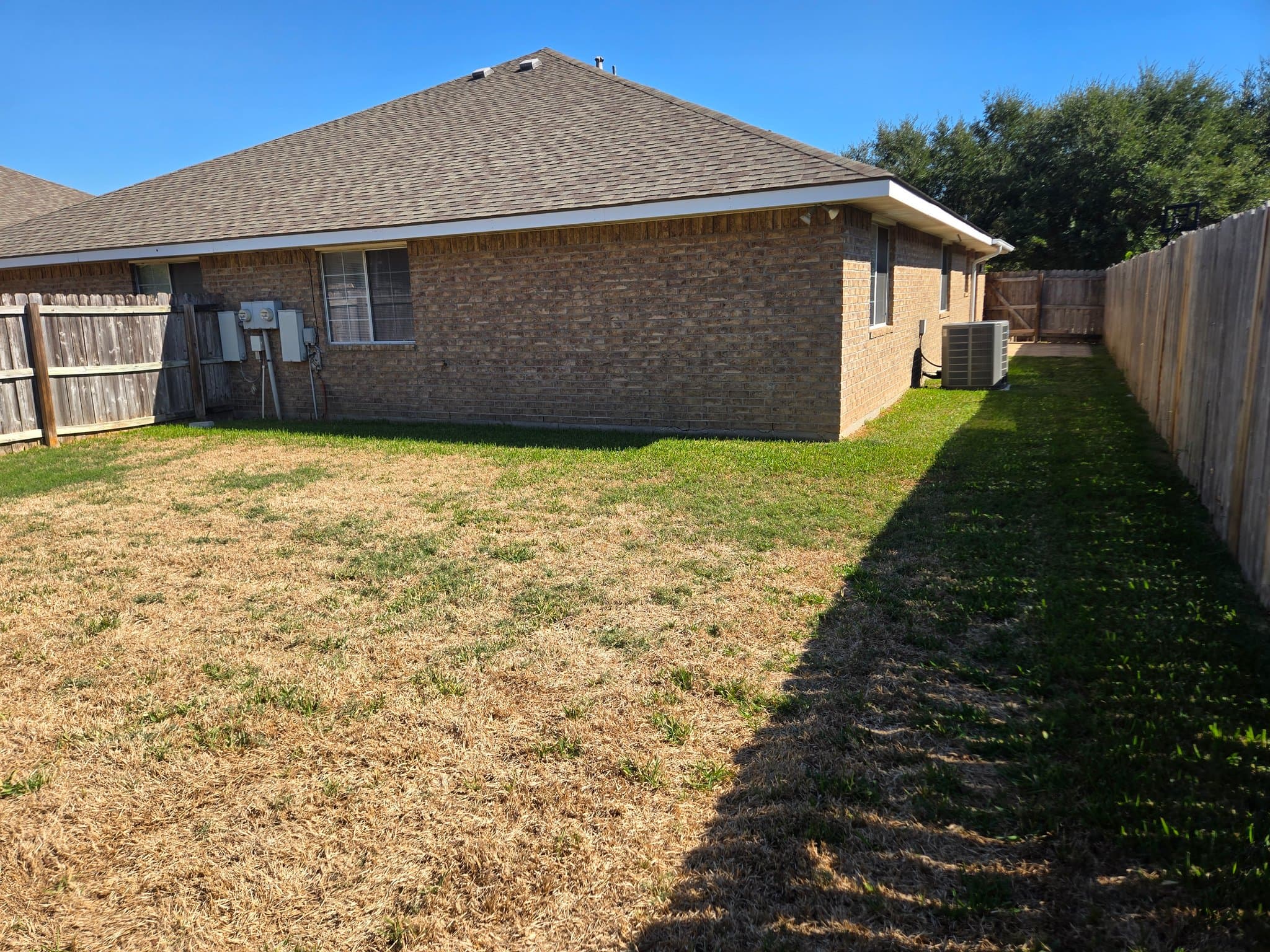College Station Multiplex: 3718 Oldenburg Ln
