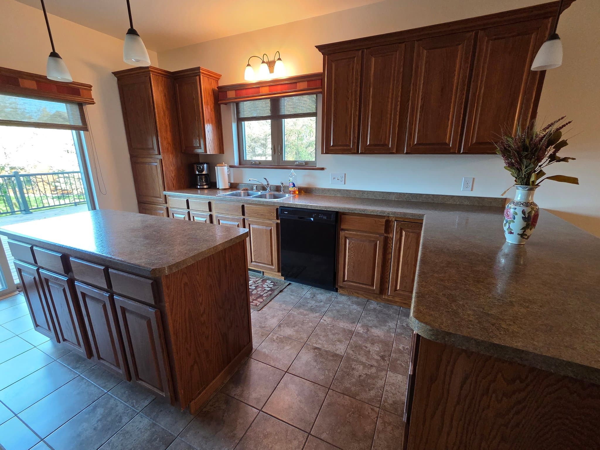 Rhinelander House: 505 Lake Shore Dr