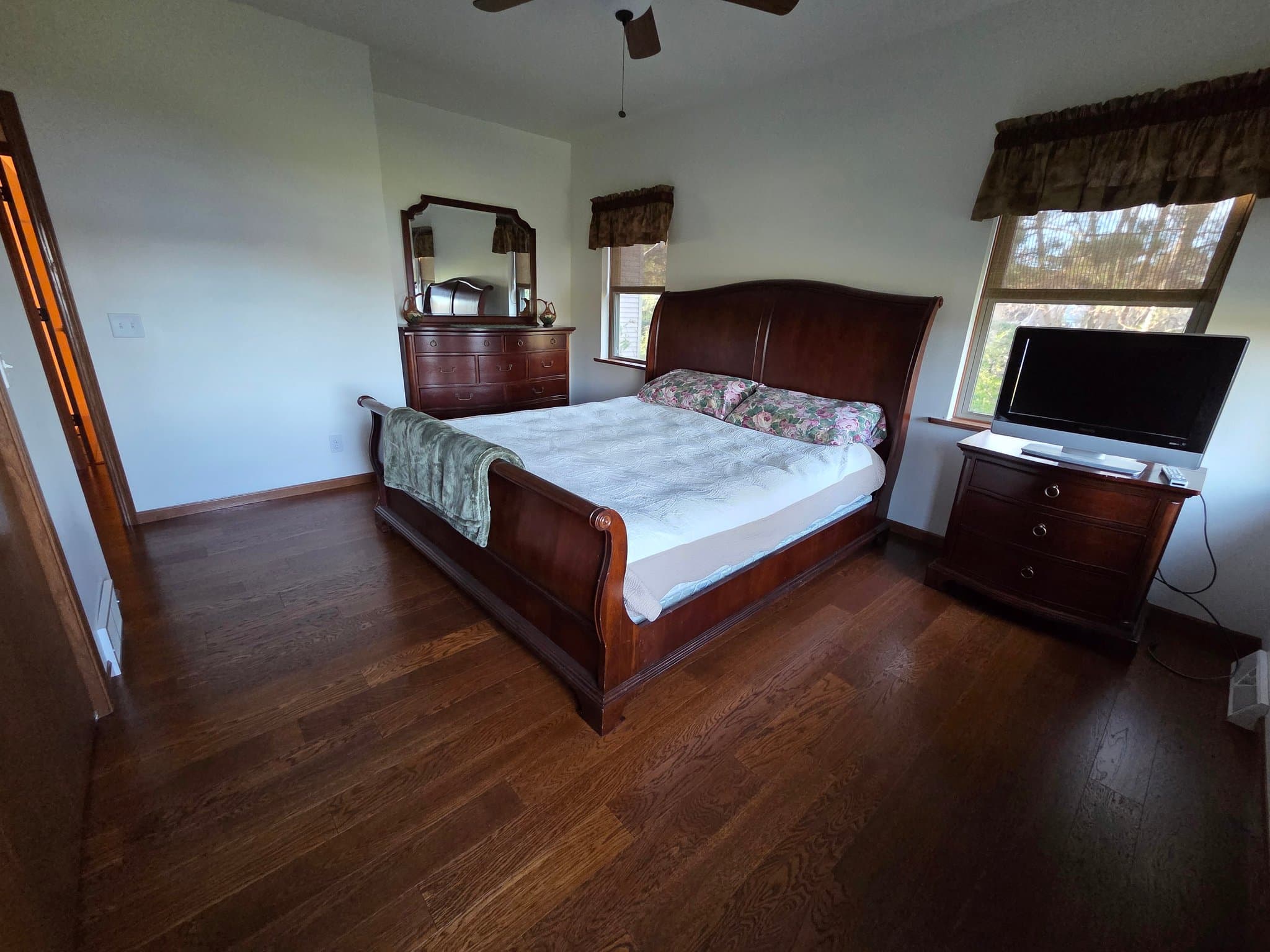 Rhinelander House: 505 Lake Shore Dr