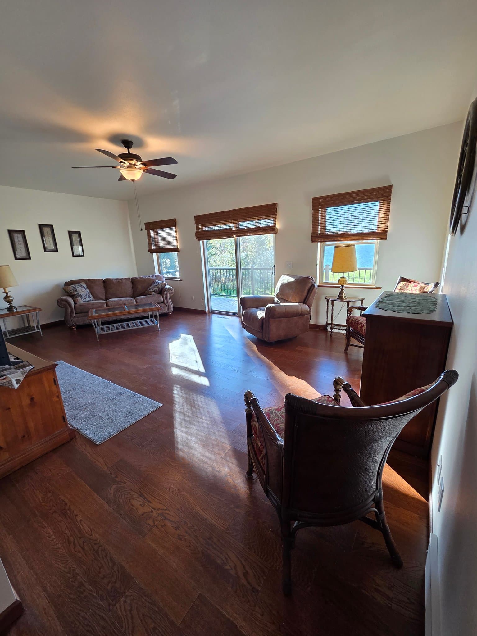 Rhinelander House: 505 Lake Shore Dr