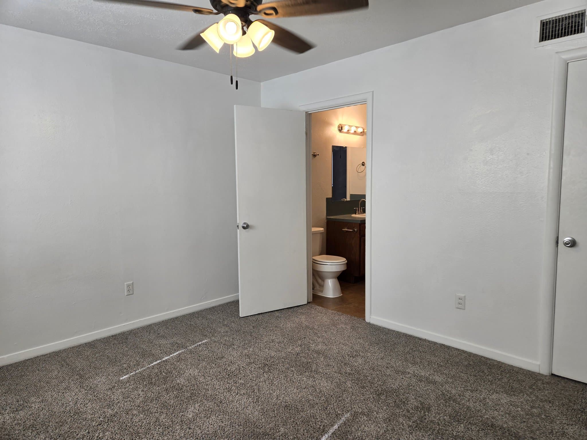 College Station Multiplex: 206 Spruce St