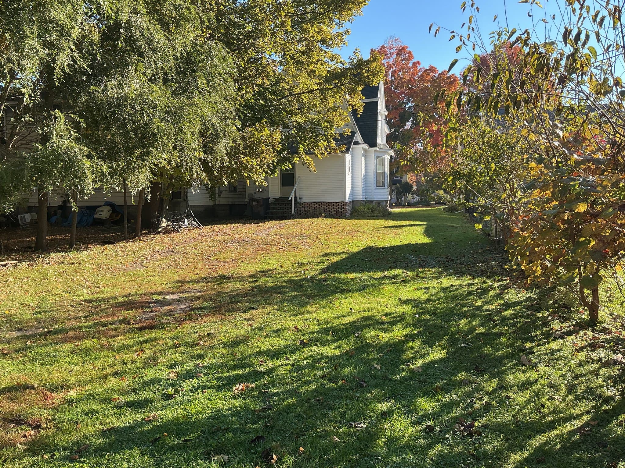 Hillsdale Multiplex: 86 S Howell St