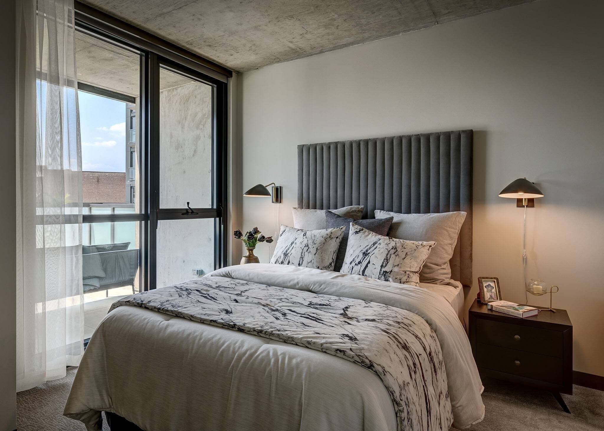 Chicago Condo: 150 N Ada St