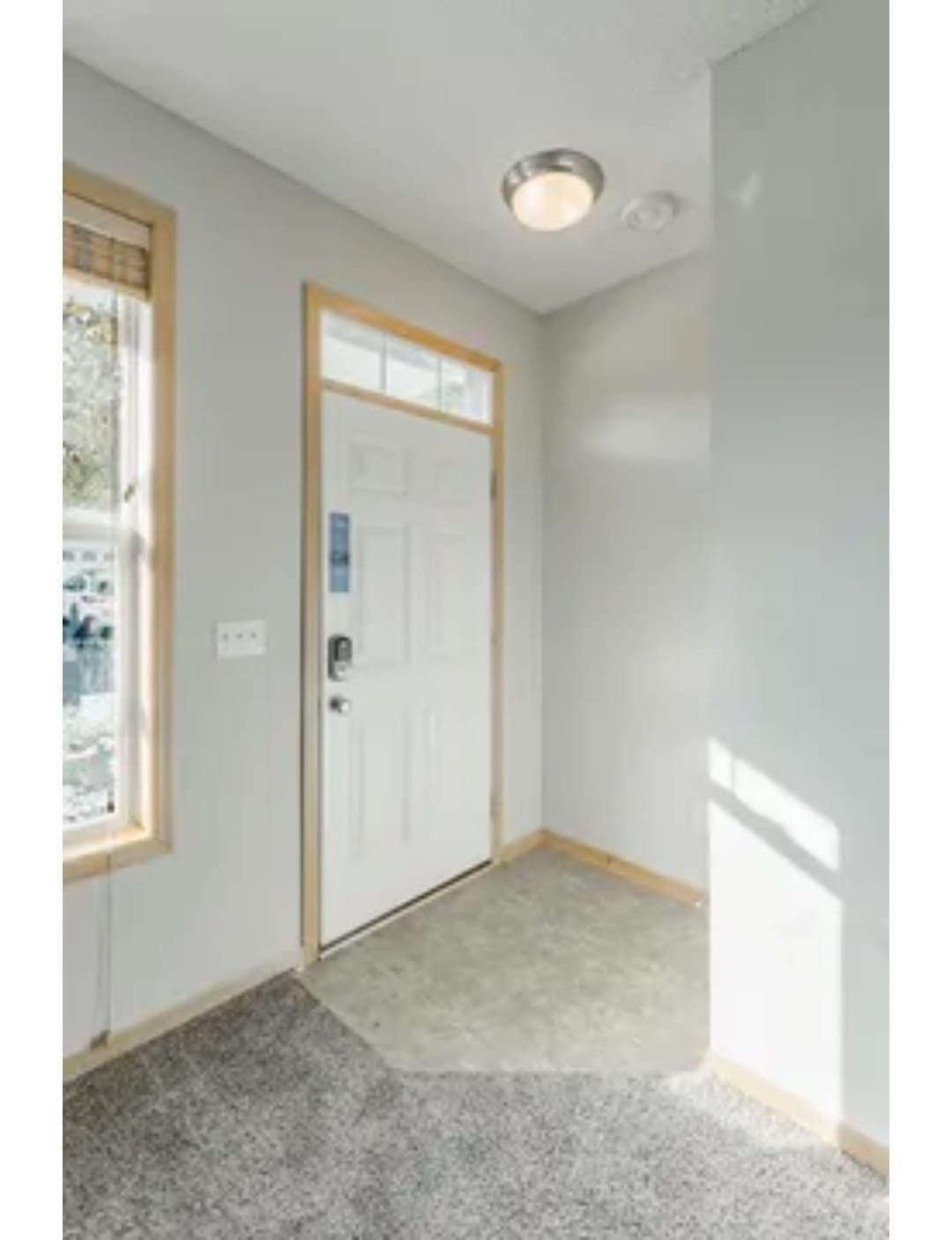 Maplewood Townhome: 3033 Chamberlain Street N