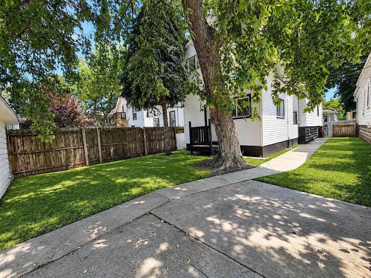 Milwaukee House: 335 N 41st St