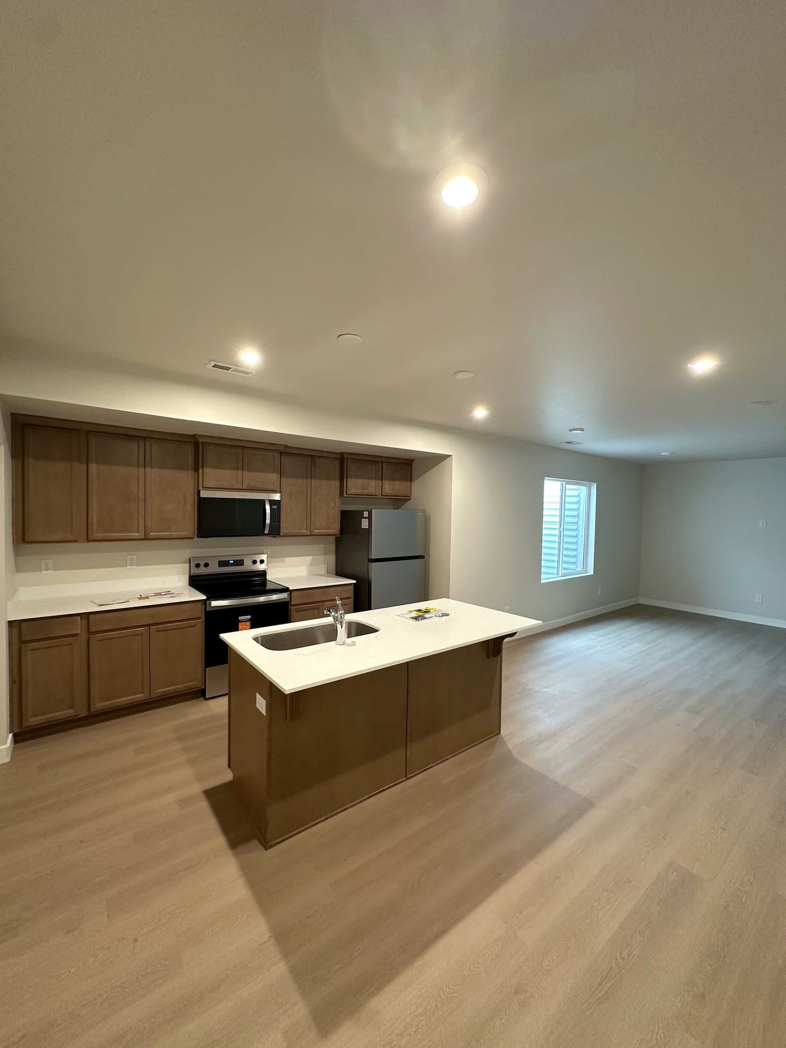 Lehi Apartment: 5976 N Canyon Rim Rd