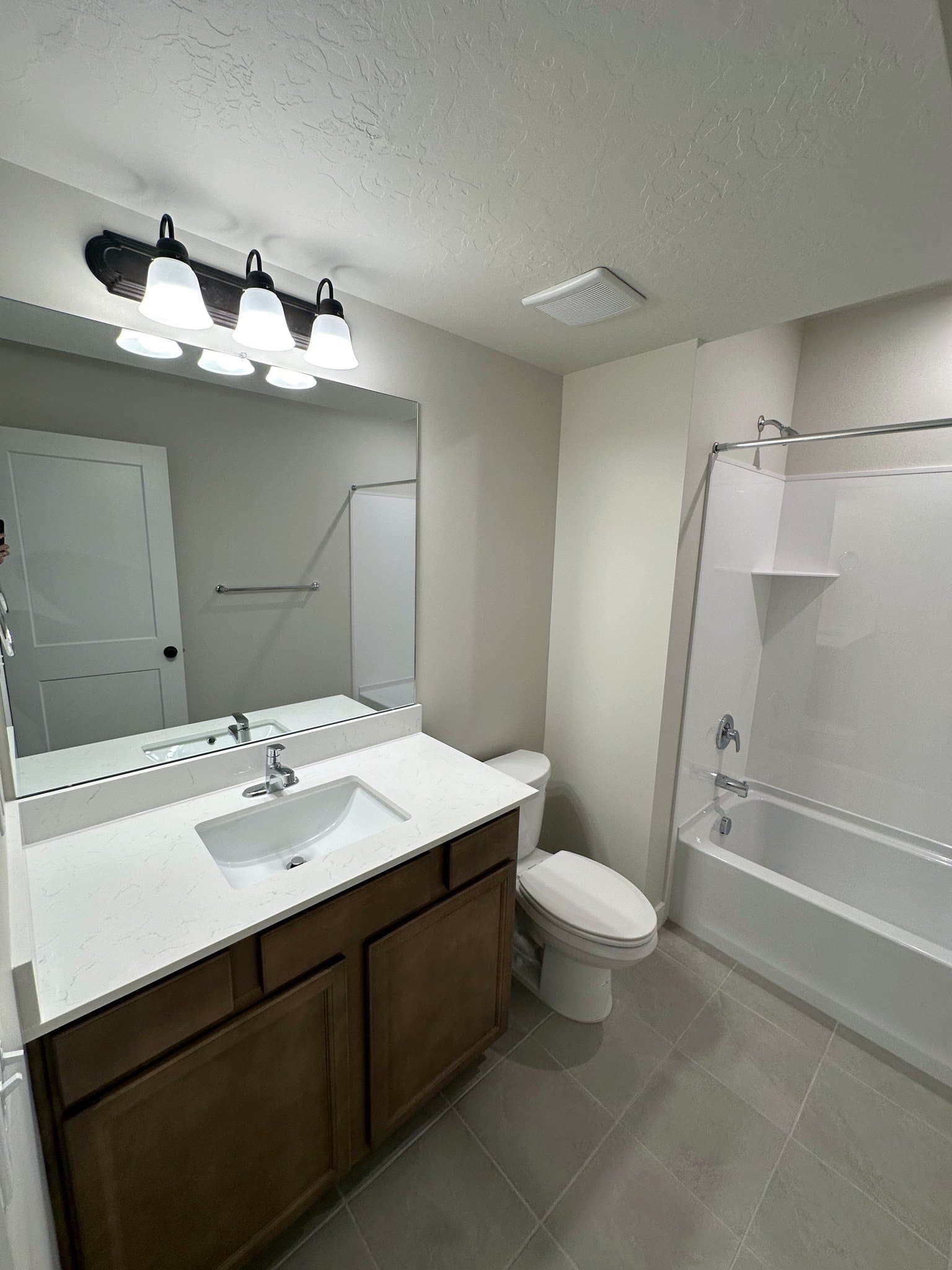 Lehi Apartment: 5976 N Canyon Rim Rd