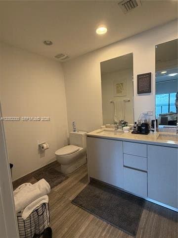 Miami Condo: 1010 Brickell Ave