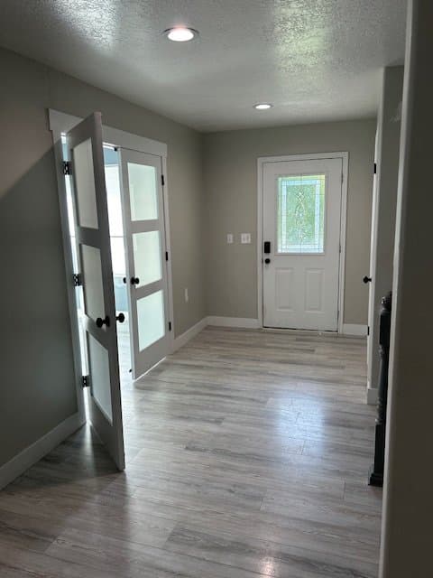 Murray House: 5824 S. Walden Ridge Drive