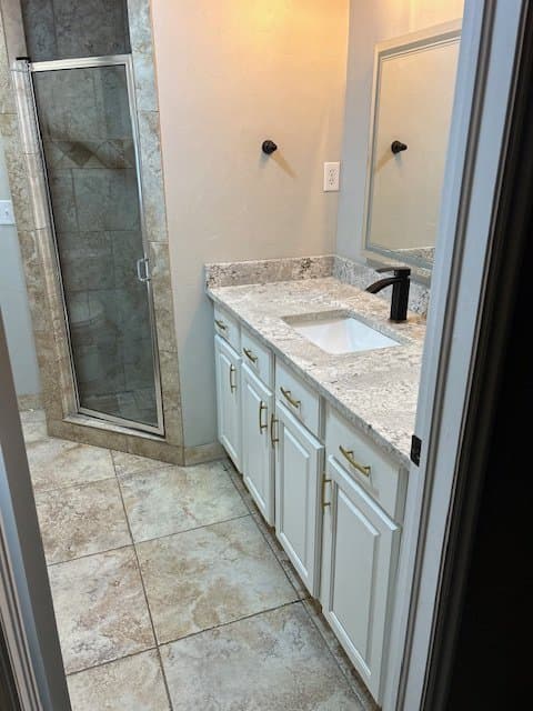 Murray House: 5824 S. Walden Ridge Drive