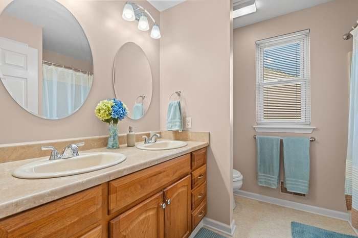 Ypsilanti House: 7360 Dover Dr