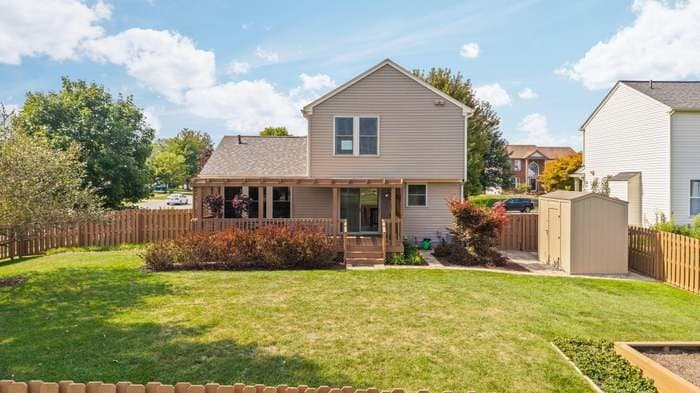Ypsilanti House: 7360 Dover Dr