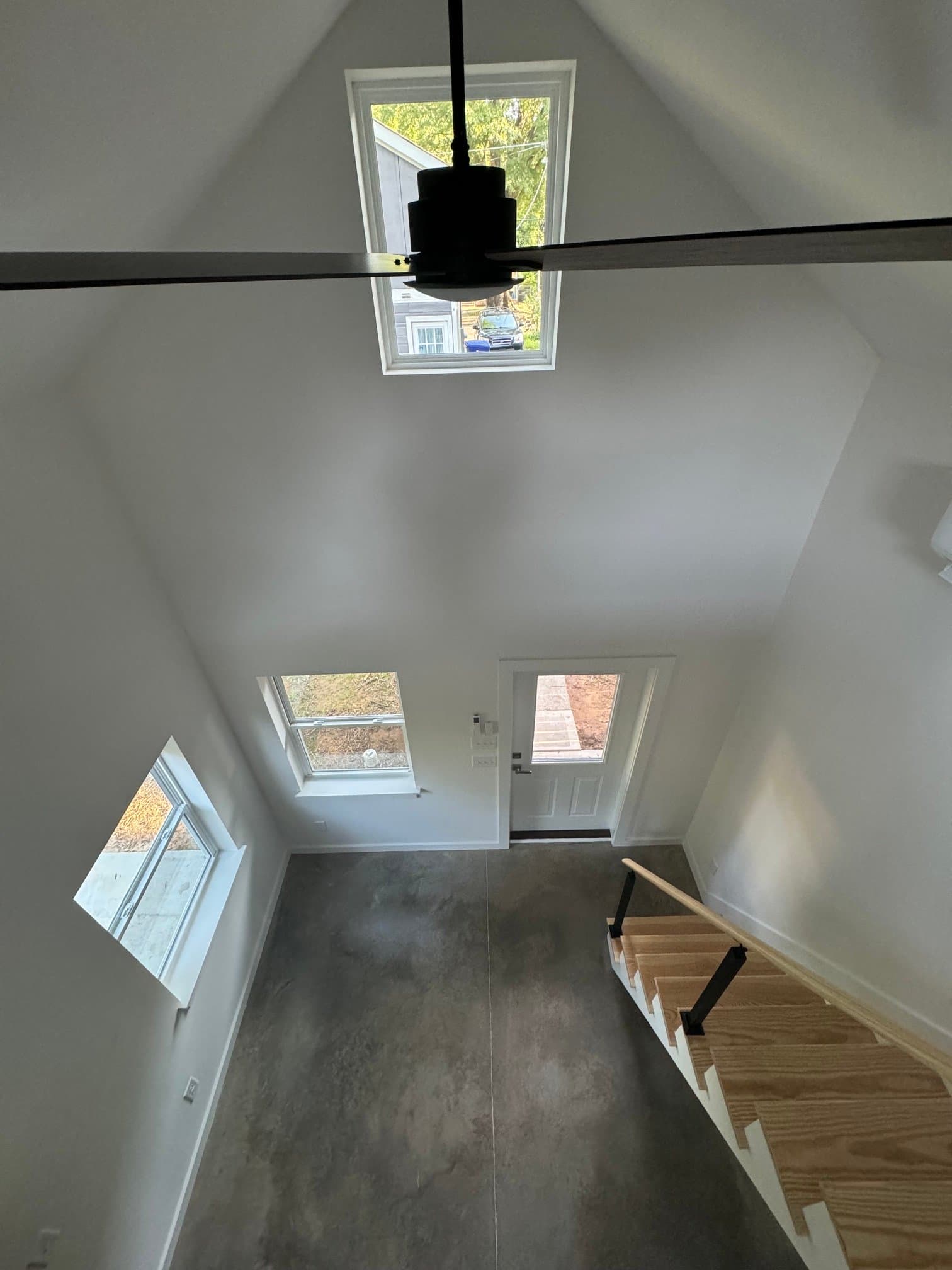 Durham House: 2712 Ashe St