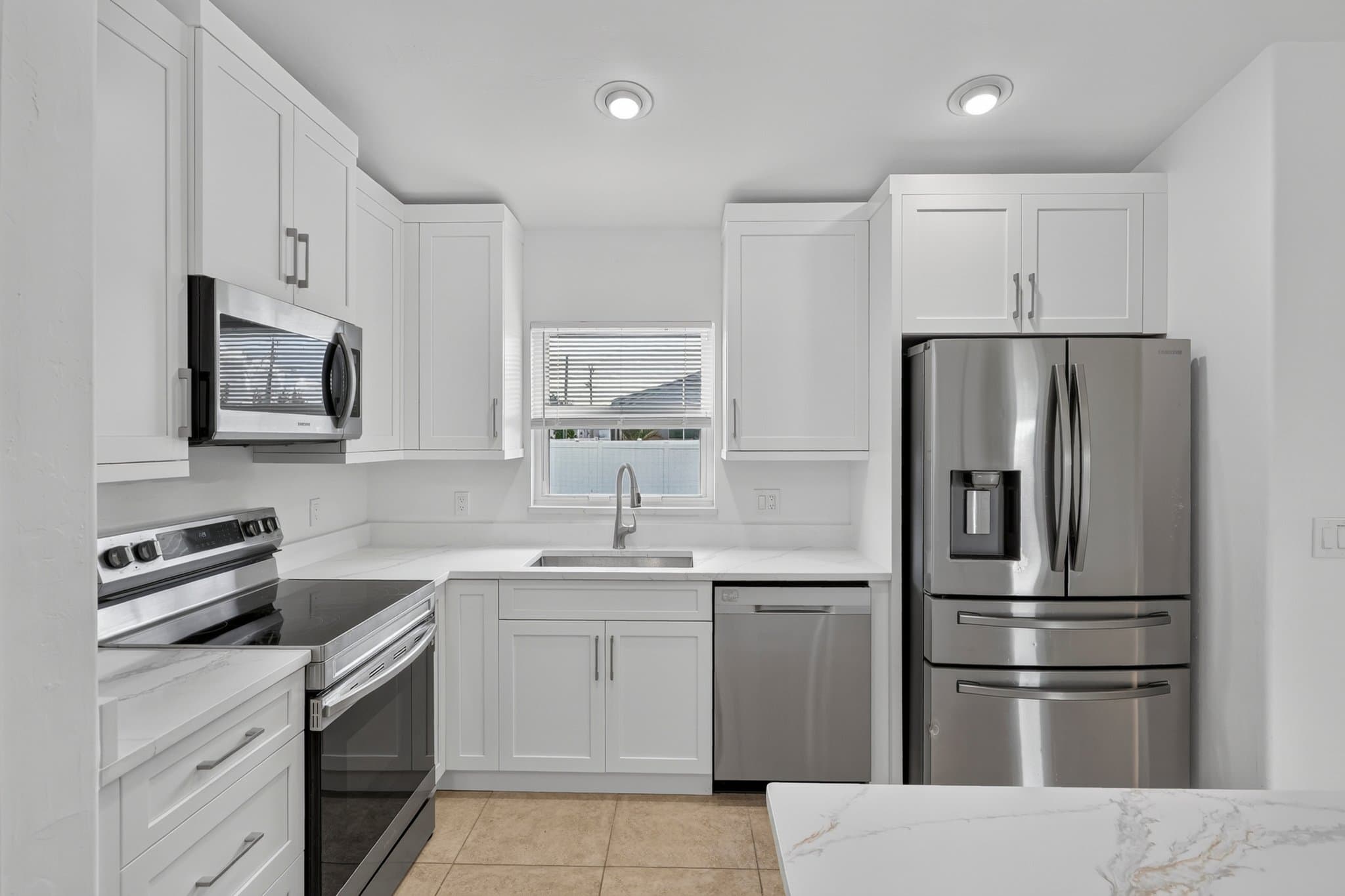 Cape Coral House: 1632 SW 18th St