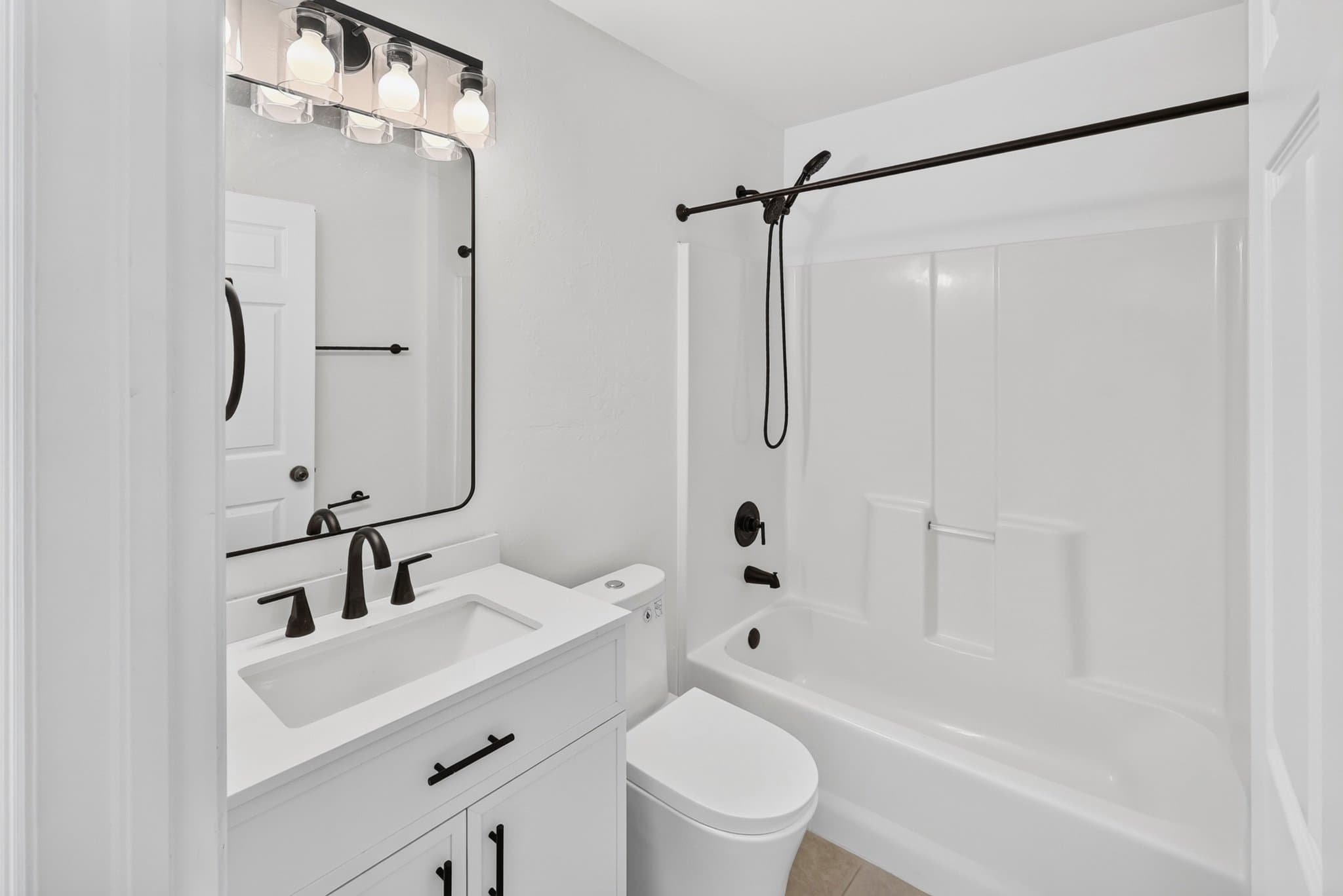 Cape Coral House: 1632 SW 18th St