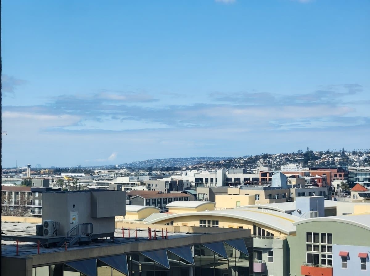 San Diego Condo: 425 W Beech St