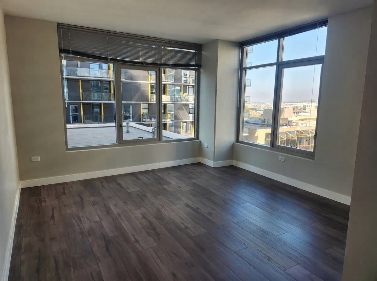 San Diego Condo: 425 W Beech St