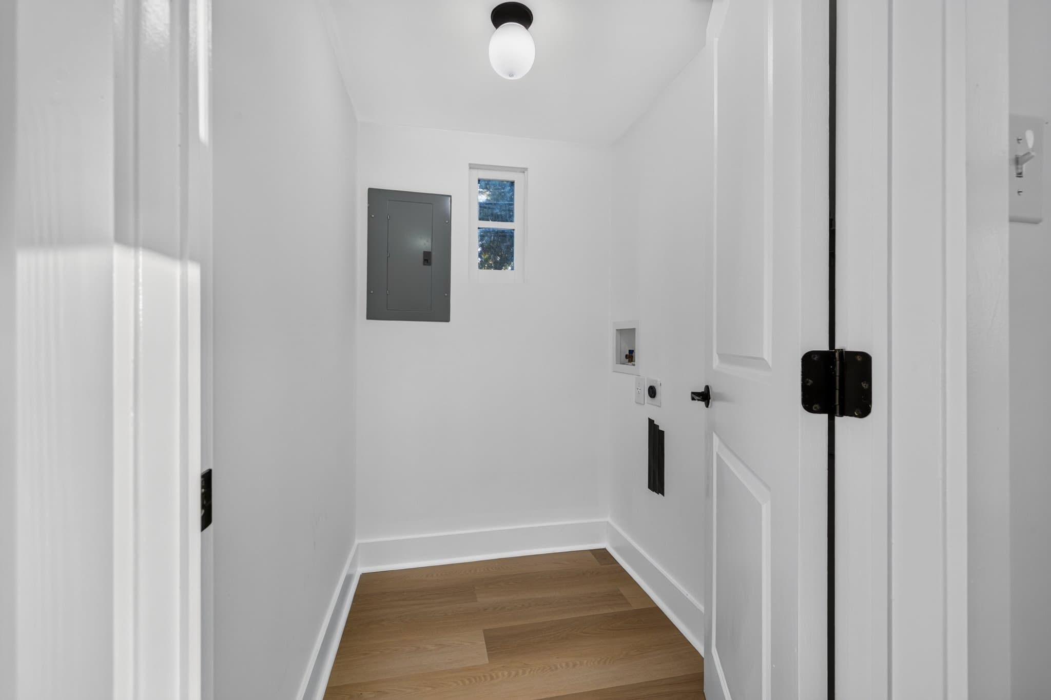 SAINT PETERSBURG Single Room: 326 6th Ave North